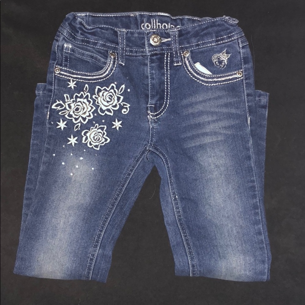 P6: DOLLHOUSE JEANS